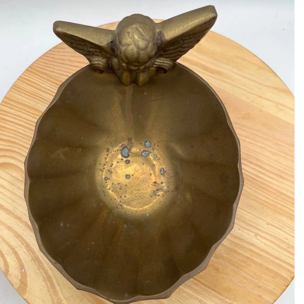 Vtg Solid Brass Cherub Angel Scalloped Trinket Bowl India   Hollywood Regency